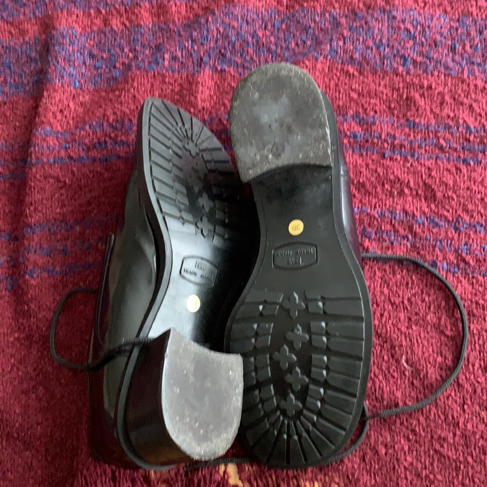 Goffredo Fantini shoes in great shape Size 8 1/2